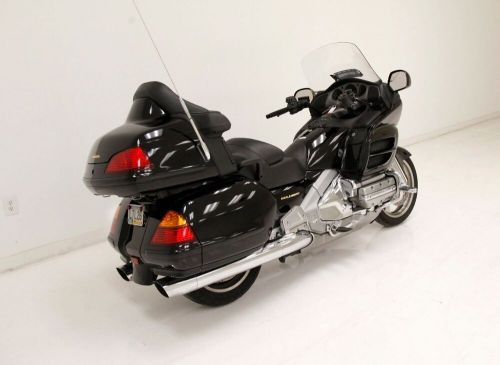 2004 honda goldwing