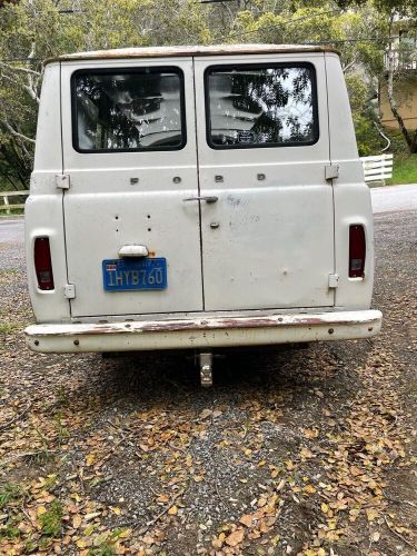 1967 ford econoline