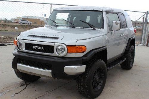 2007 toyota fj cruiser 4wd salvage repairable rebuilder will not last runs!!!!