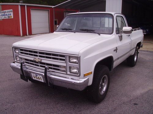 1987 chevy silverado 4x4 super nice 5.7 liter fi engine everything works l@@k