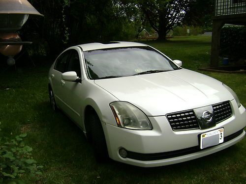 2004 nissan maxima se sedan 4-door 3.5l