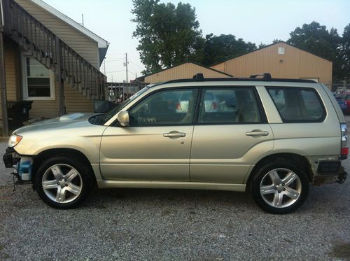 2007  subaru forester xt ,,, turbo ...salvage title ,,,easy to fix