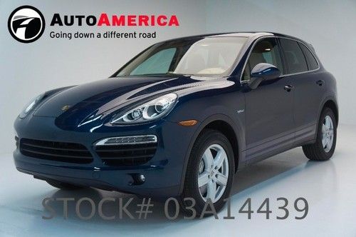 9k miles hybrid automatic nav leather loaded one owner like new autoamerica