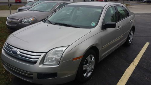 2007 ford fusion s sedan 4-door 2.3l