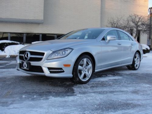 2012 mercedes-benz cls550 4-matic, only 1,032 miles, warranty