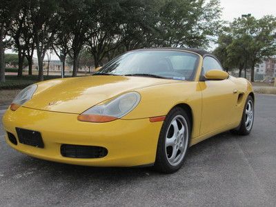 Yellow 2.5l v6 gray leather manual clean low miles smoke free