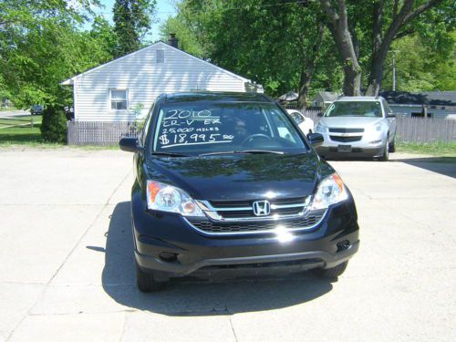 Black on black 2010 honda cr-v ex-l  awd-29,000 miles-loaded