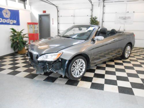2012 chrysler 200 convertible limited 29k no reserve salvage rebuildable damaged