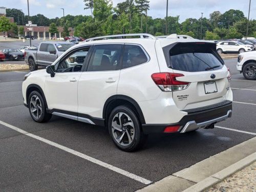 2022 subaru forester touring