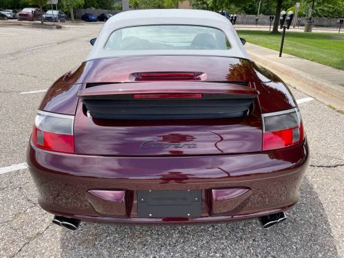 2004 porsche 911 carrera 2dr cabriolet