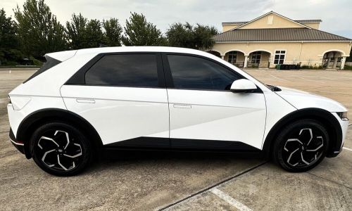 2022 hyundai ioniq sel