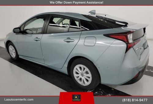 2019 toyota prius xle hatchback 4d