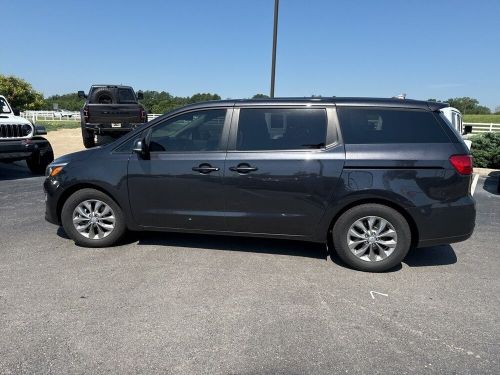 2019 kia sedona lx