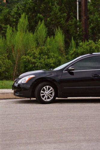 2012 nissan altima base