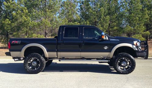 2012 f250sd lariat, crewcab, 6.7 diesel, fx4 (4400 miles), like new condition