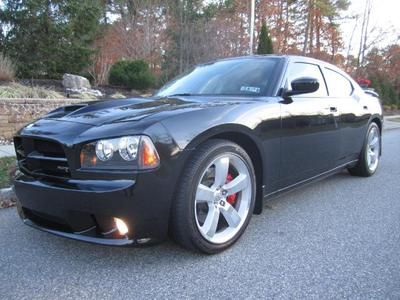 Only 4k miles mint garage kept show car srt srt8 srt 8 6.1 hemi sedan charger