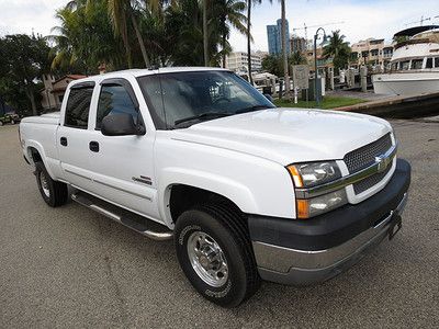 L@@k - 2003 2500hd crew cab 4x4, 6.6 diesel, florida truck, 1 owner