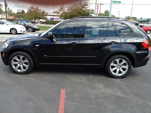 Bmw x5 4.8---2% finance---black sapphire---cream interior