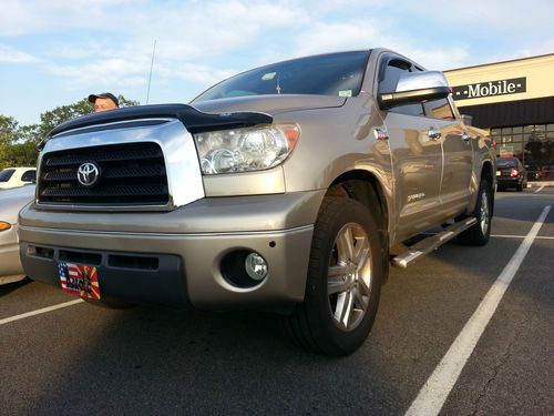 2008 toyota tundra limited extended crew cab pickup 4-door 5.7l