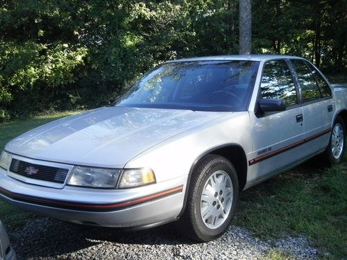 1990 chevrolet lumina eur0,44,000 actual miles. low mileage,clean car