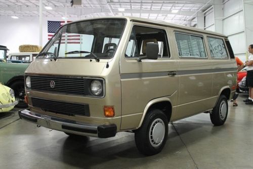 1985 volkswagen vanagon / bus  &#034;7 seats of fun&#034;