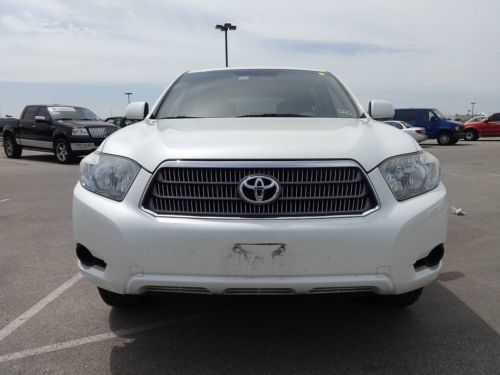 2008 toyota highlander hybrid 4x4,7 passenger,clean title