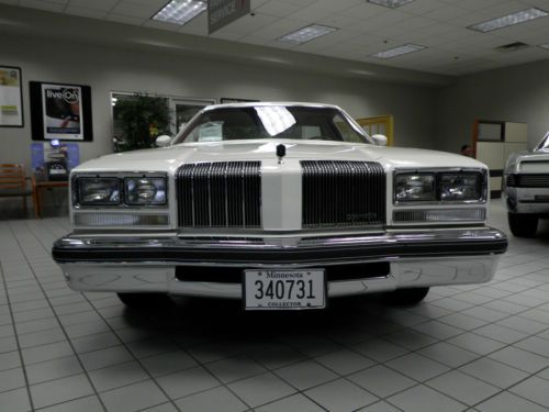 1977 oldsmobile cutlass supreme brougham coupe 2-door 5.7l