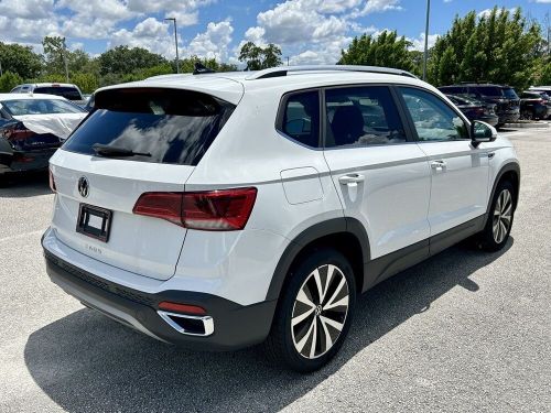 2023 volkswagen taos 1.5t se