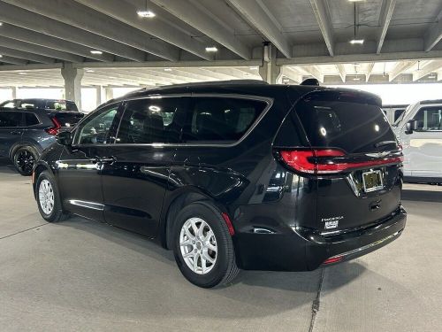 2021 chrysler pacifica touring l