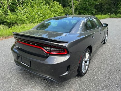 2022 dodge charger gt