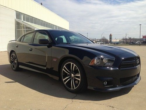 2012 dodge charger srt8 392 super bee