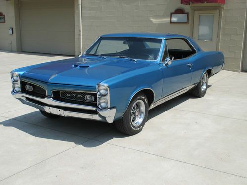 1967 pontiac gto