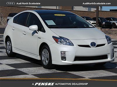 10 toyota prius 1v  pearl white gps moon roof clean car fax jbl sound 47k miles