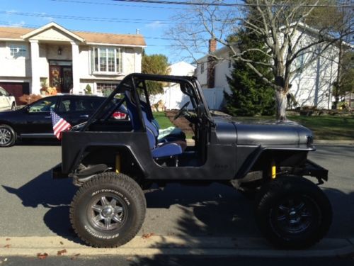 1976 cj5  for sale 304 v8 engine completely rebuilt! ground up restoration