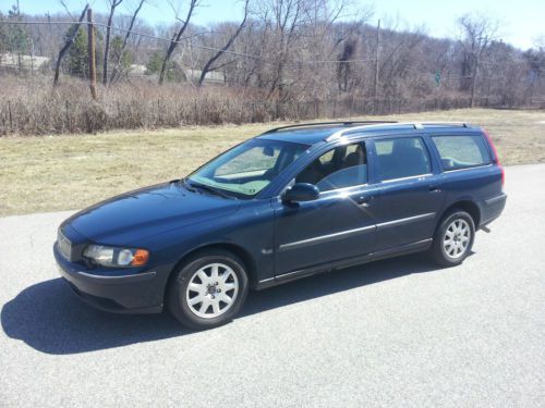 2002 volvo v70 base wagon 4-door 2.4l