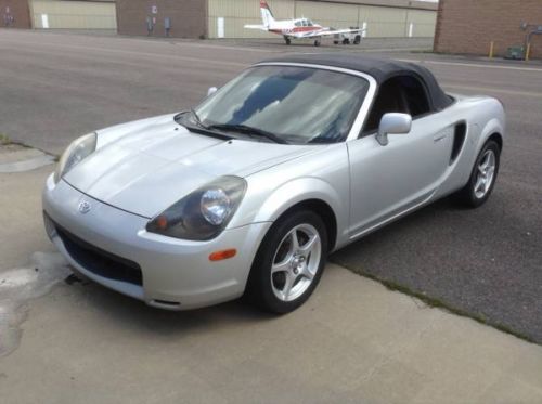 2001 toyota mr2 spyder base convertible 2-door 1.8l smt transmission