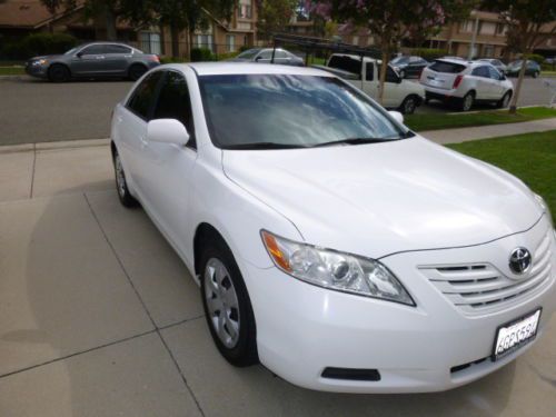 2009 toyota camry le sedan 4-door 2.4l