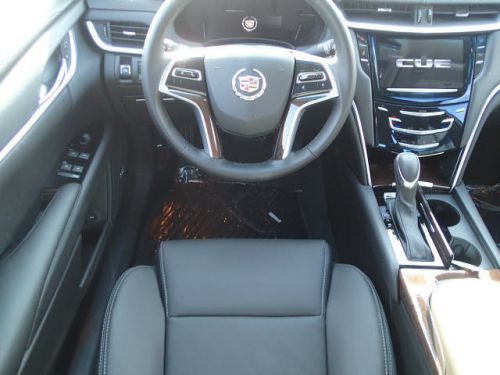 2014 cadillac xts base