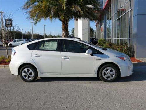 2014 toyota prius two