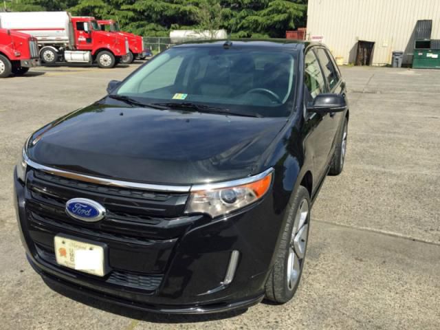 Ford: edge sport