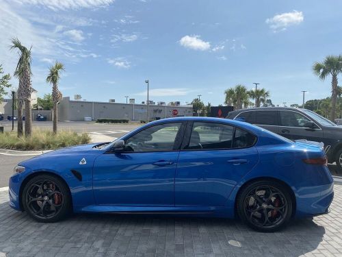 2022 alfa romeo giulia quadrifoglio