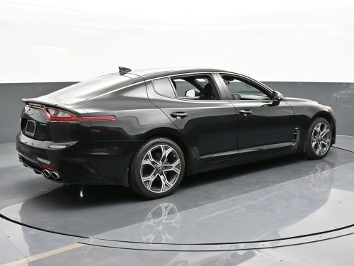 2021 kia stinger gt-line