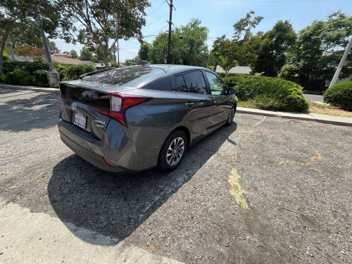 2022 toyota prius