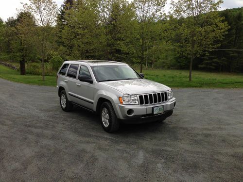 2007 jeep grand cherokee laredo 4x4 4-door 3.7l v6 silver