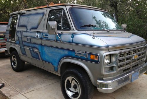 1978 chevrolet g20 3/4 ton swb custom conversion van with sliding side door