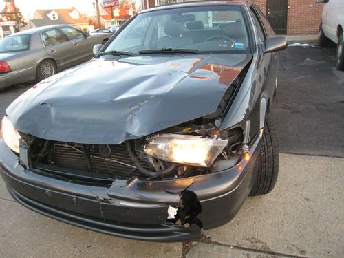 2001 toyota camry le sedan 4-door 2.2l - must ship