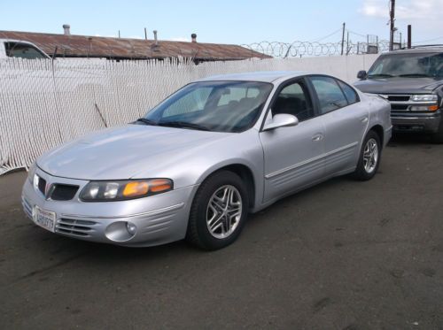 2000 pontiac bonneville, no reserve