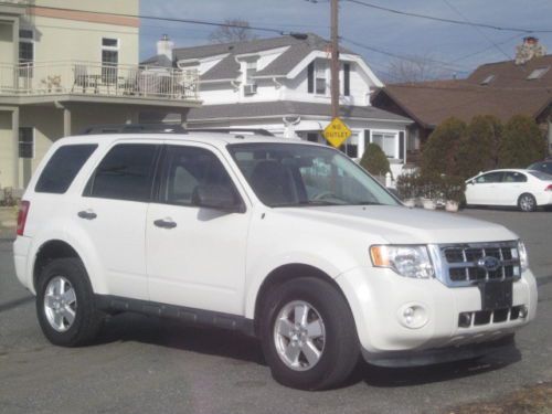 2011 ford escape xlt 4wd v6 one owner clean runs great 90 days warranty noreserv