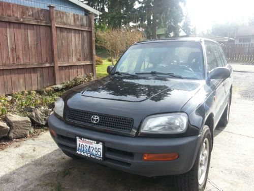 1997 toyota rav4 base sport utility 4-door 2.0l