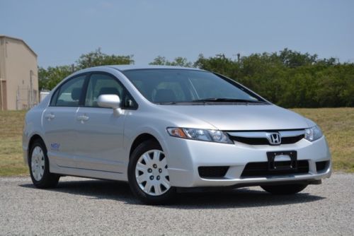 2009 civic ngv gx sedan 7,600 miles! one owner! simply like new! natural gas!